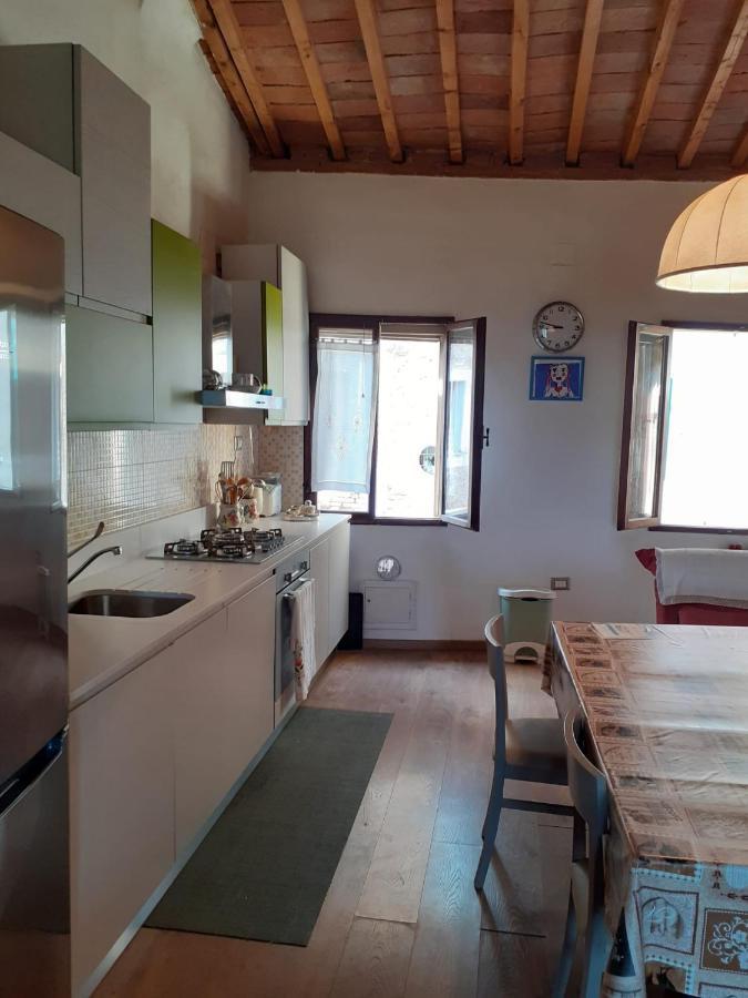 Porta Volterrana Apartment Peccioli Exterior foto